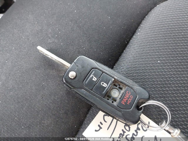 12575752 :رقم المزاد ، ZACCJBAT5GPC47842 vin ، 2016 Jeep Renegade Sport مزاد بيع