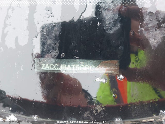 12575752 :رقم المزاد ، ZACCJBAT5GPC47842 vin ، 2016 Jeep Renegade Sport مزاد بيع