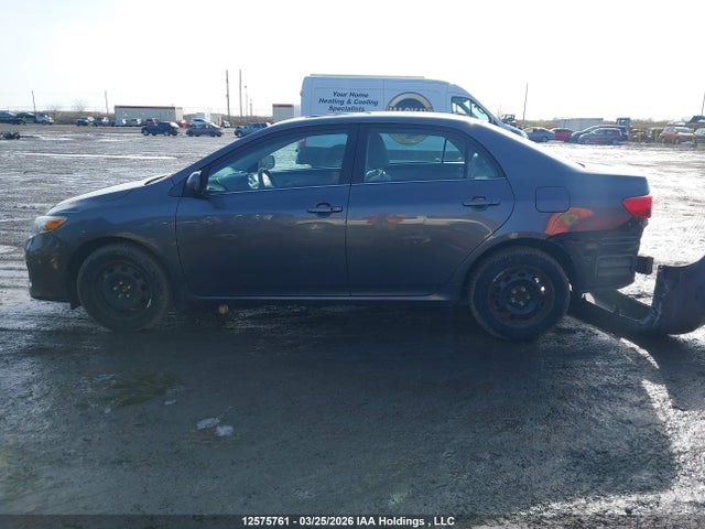 12575761 :رقم المزاد ، 2T1BU4EE0DC944983 vin ، 2013 Toyota Corolla Le مزاد بيع