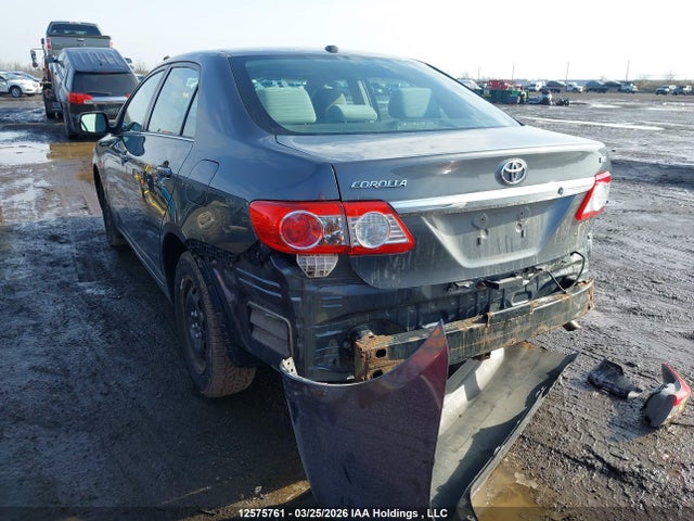 12575761 :رقم المزاد ، 2T1BU4EE0DC944983 vin ، 2013 Toyota Corolla Le مزاد بيع