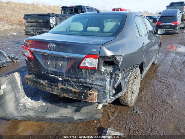 12575761 :رقم المزاد ، 2T1BU4EE0DC944983 vin ، 2013 Toyota Corolla Le مزاد بيع