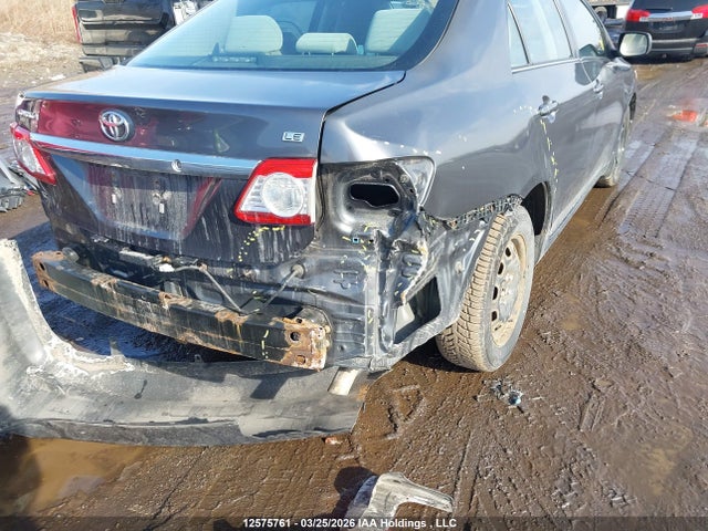 12575761 :رقم المزاد ، 2T1BU4EE0DC944983 vin ، 2013 Toyota Corolla Le مزاد بيع
