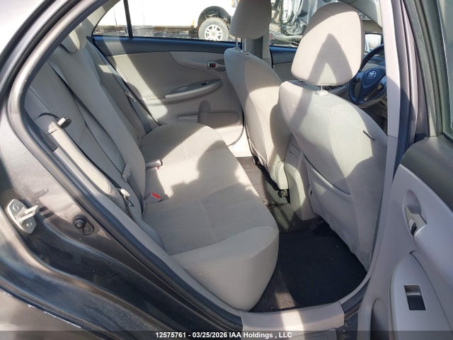 12575761 :رقم المزاد ، 2T1BU4EE0DC944983 vin ، 2013 Toyota Corolla Le مزاد بيع