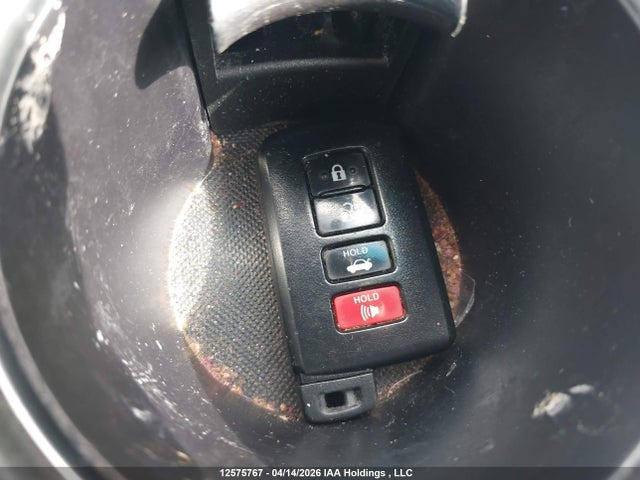 4T1BF1FK8HU755869 Toyota CAMRY XLE