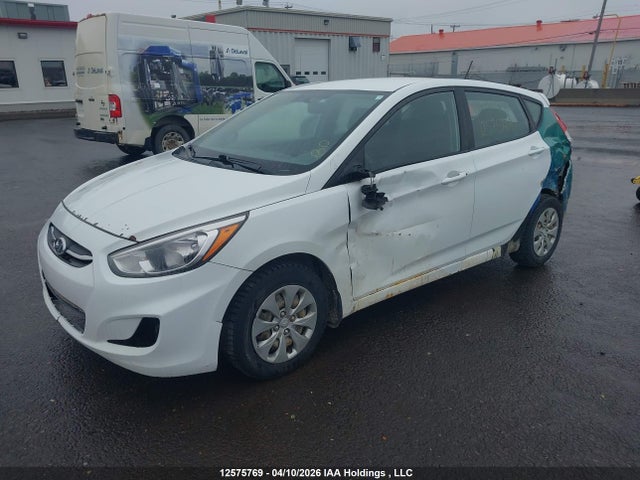 KMHCT5AE0HU339210 Hyundai ACCENT SE
