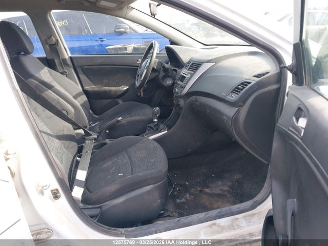 KMHCT5AE0HU339210 Hyundai ACCENT SE