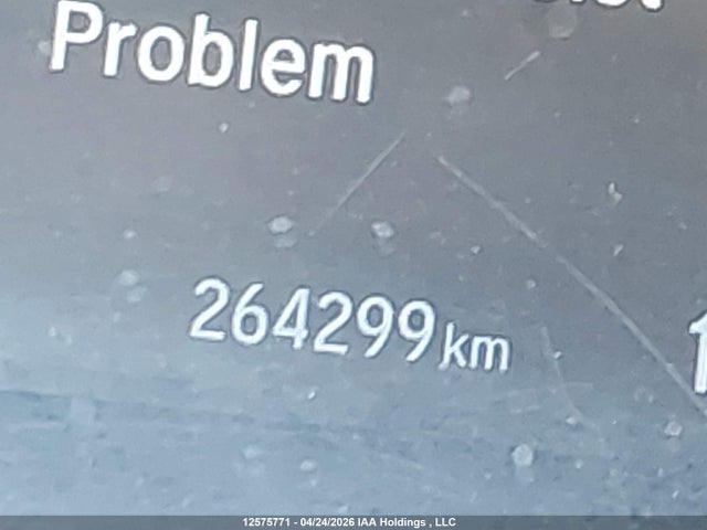 2HKRW2H2XJH136857 Honda CR-V LX