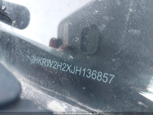 2HKRW2H2XJH136857 Honda CR-V LX