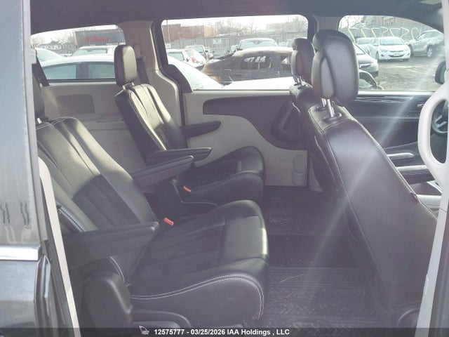 2C4RDGBG8HR815725 Dodge Grand Caravan Se