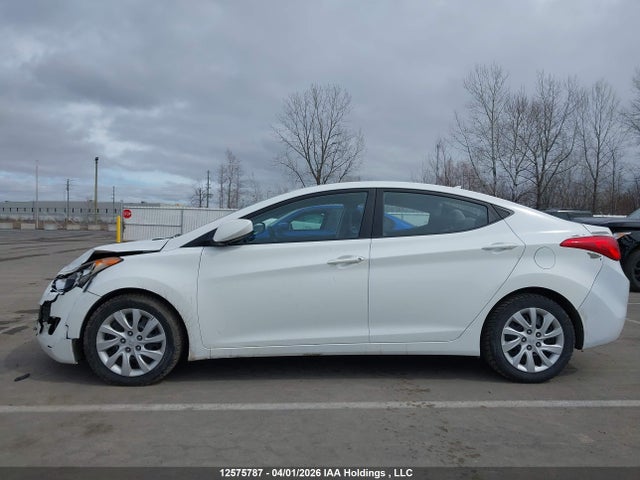 12575787 :رقم المزاد ، 5NPDH4AE9DH311852 vin ، 2013 Hyundai Elantra Gl مزاد بيع