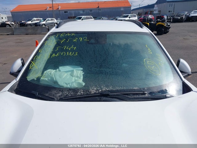 KL77LHE22SC335144 Chevrolet TRAX 1LT