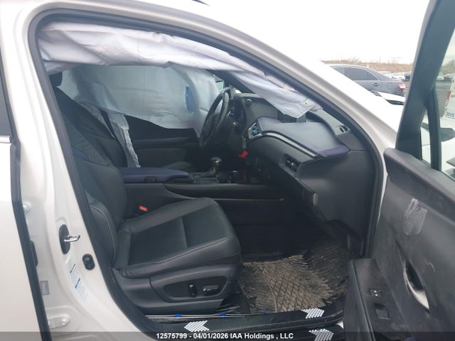 JTHP9JBH5M2047773 Lexus UX 250H