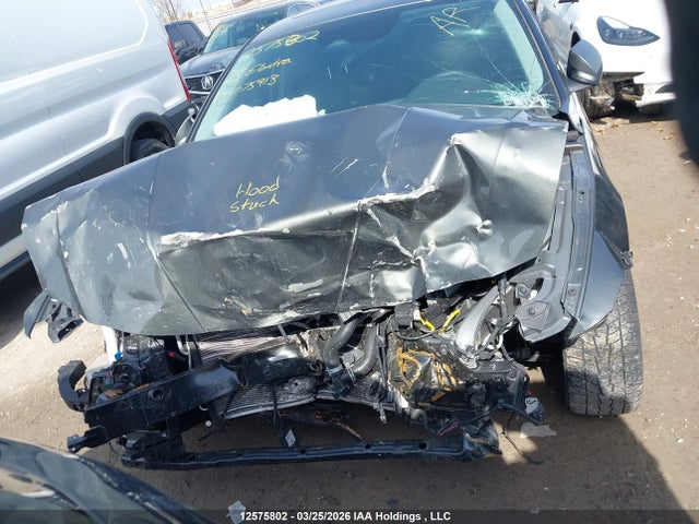 KMHLN4DG5SU075913 Hyundai Elantra Luxury