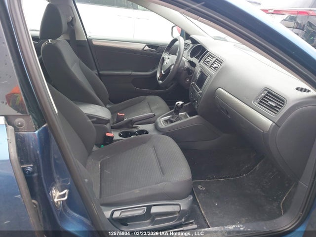 3VW267AJ2GM305365 Volkswagen Jetta 1.4 Tsi Trendline/1.4 Tsi Trendline+