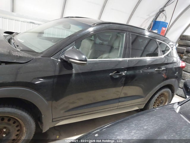 Продаж на аукціоні авто 2017 Hyundai Tucson Luxury, vin: KM8J3CA49HU308119, номер лоту: 12575821