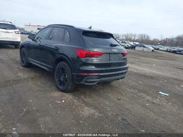 WA1DECF31S1026443 Audi Q3