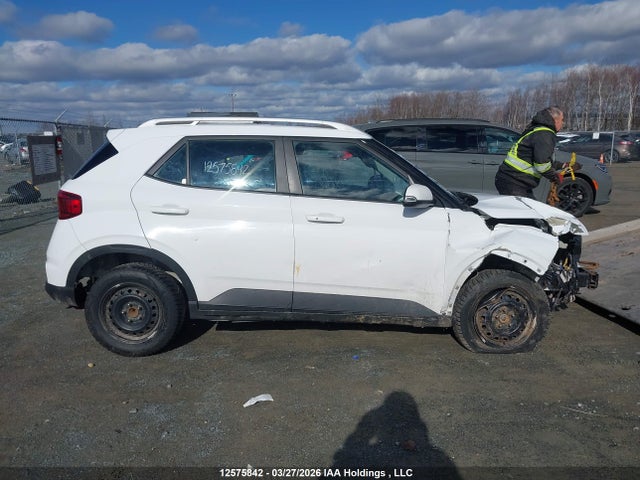 Продаж на аукціоні авто 2021 Hyundai Venue Preferred, vin: KMHRC8A30MU107694, номер лоту: 12575842