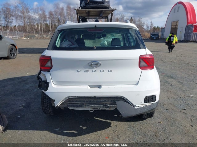 Продаж на аукціоні авто 2021 Hyundai Venue Preferred, vin: KMHRC8A30MU107694, номер лоту: 12575842