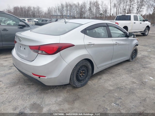 5NPDH4AEXFH563158 Hyundai ELANTRA GL