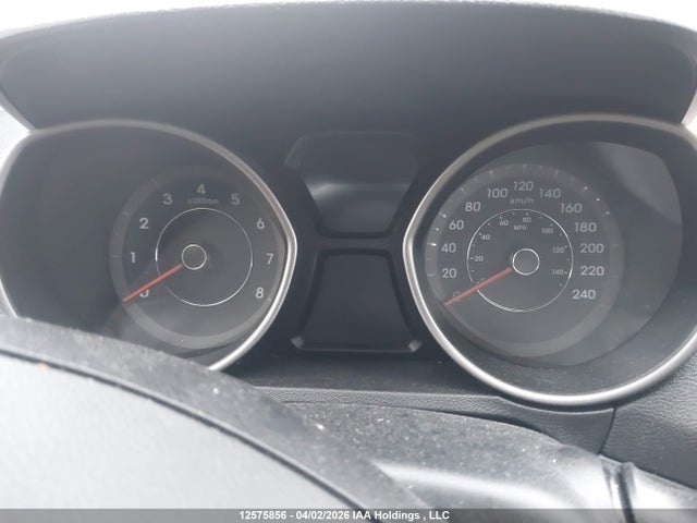 5NPDH4AEXFH563158 Hyundai ELANTRA GL
