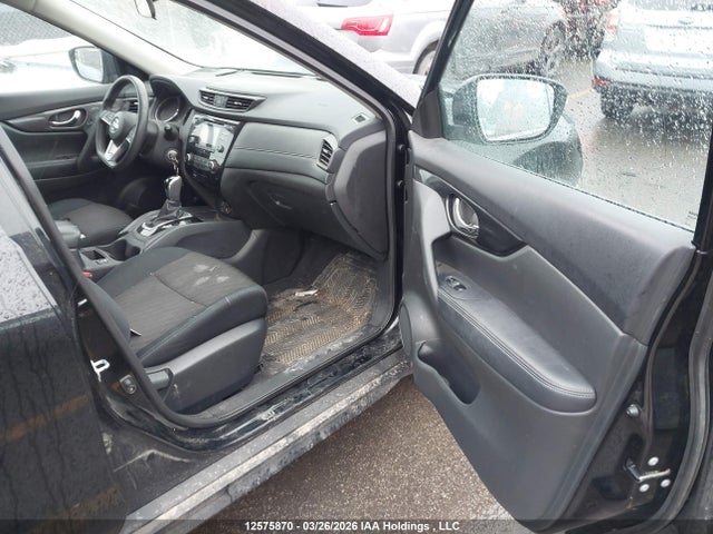Продажа на аукционе авто 2017 Nissan Rogue S/sl, vin: 5N1AT2MT1HC796954, номер лота: 12575870