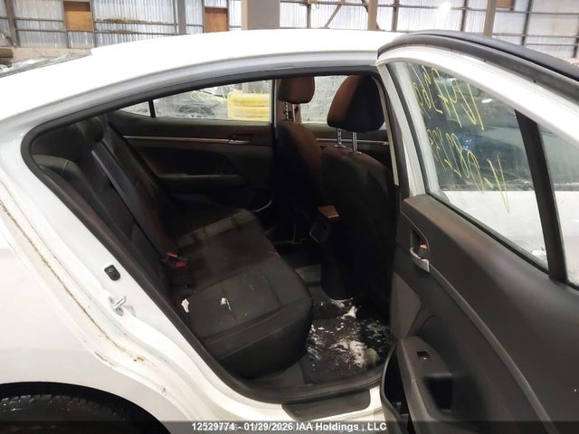 12529774 :رقم المزاد ، 5NPD74LF9HH082233 vin ، 2017 Hyundai Elantra L مزاد بيع