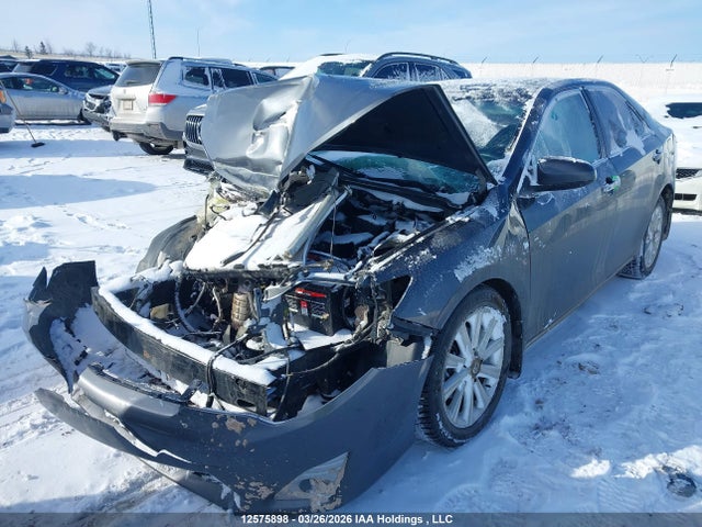12575898 :رقم المزاد ، 4T1BK1FK9CU010469 vin ، 2012 Toyota Camry Xle V6 مزاد بيع