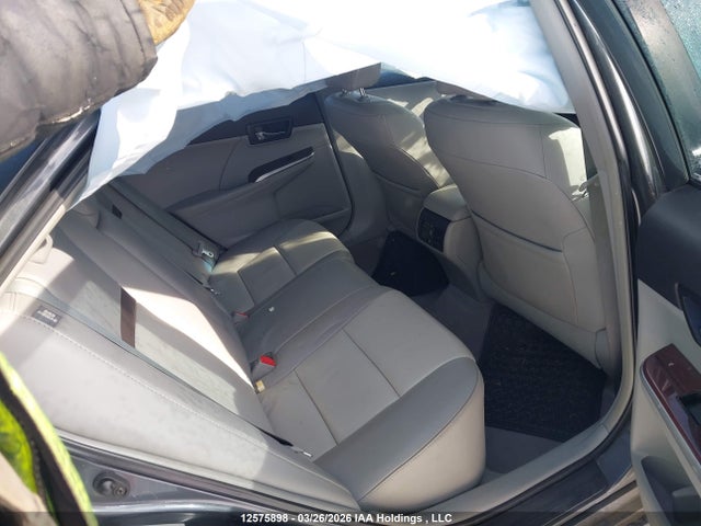 12575898 :رقم المزاد ، 4T1BK1FK9CU010469 vin ، 2012 Toyota Camry Xle V6 مزاد بيع