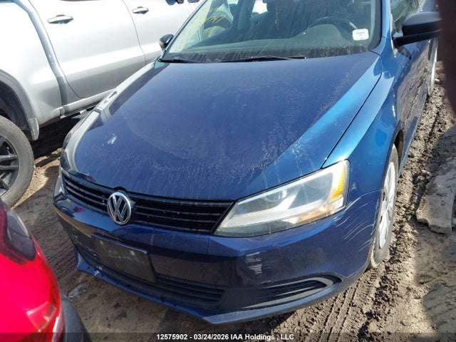 12575902 :رقم المزاد ، 3VW2K7AJXDM444747 vin ، 2013 Volkswagen Jetta 2.0l Trendline/2.0l Trendline+ مزاد بيع