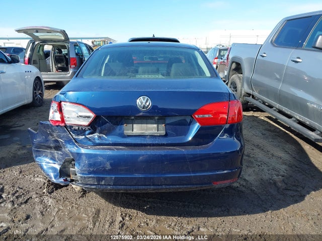 12575902 :رقم المزاد ، 3VW2K7AJXDM444747 vin ، 2013 Volkswagen Jetta 2.0l Trendline/2.0l Trendline+ مزاد بيع