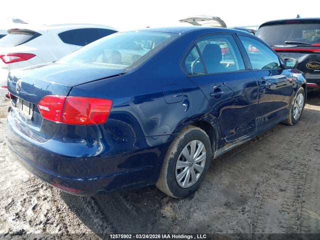 12575902 :رقم المزاد ، 3VW2K7AJXDM444747 vin ، 2013 Volkswagen Jetta 2.0l Trendline/2.0l Trendline+ مزاد بيع
