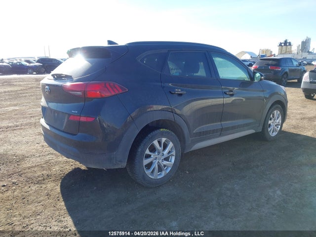 KM8J3CA44MU339613 Hyundai Tucson Preferred Awd With Sun And Leather Package