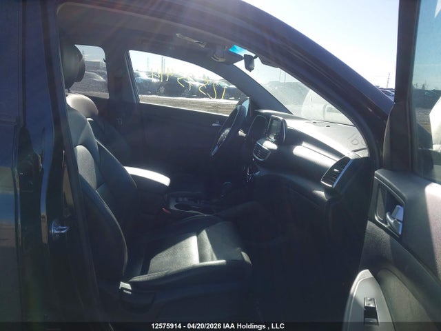 KM8J3CA44MU339613 Hyundai Tucson Preferred Awd With Sun And Leather Package