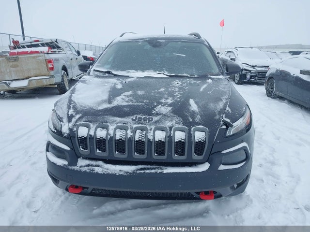 Продажа на аукционе авто 2016 Jeep Cherokee Trailhawk, vin: 1C4PJMBS5GW224809, номер лота: 12575916