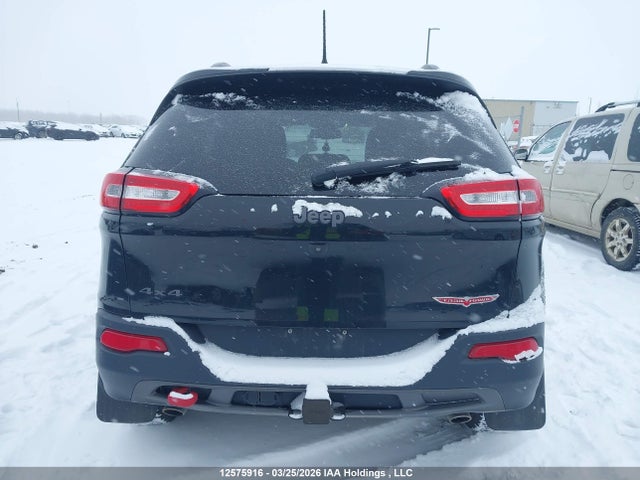 Продажа на аукционе авто 2016 Jeep Cherokee Trailhawk, vin: 1C4PJMBS5GW224809, номер лота: 12575916
