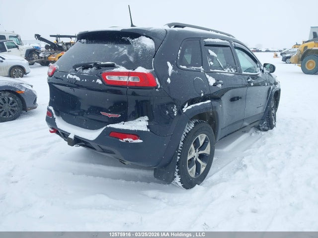 Продажа на аукционе авто 2016 Jeep Cherokee Trailhawk, vin: 1C4PJMBS5GW224809, номер лота: 12575916