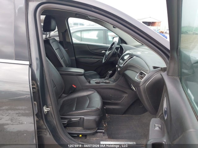 2GNAXMEV4J6185942 Chevrolet Equinox Premier