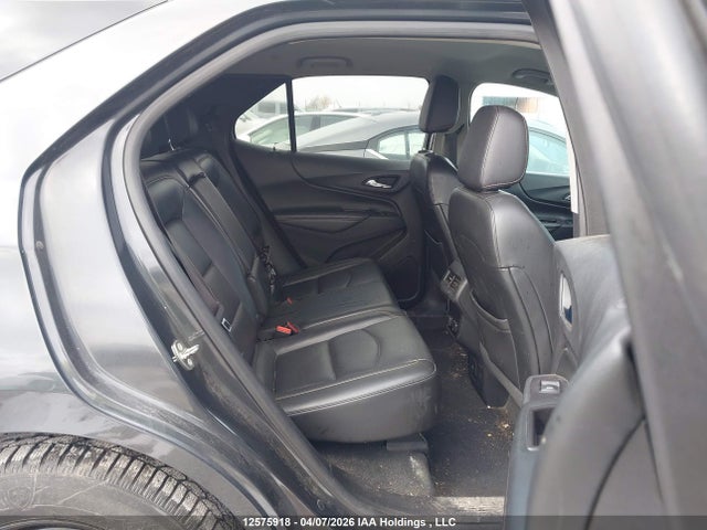 2GNAXMEV4J6185942 Chevrolet Equinox Premier