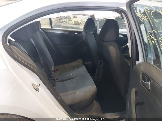 12575920 :رقم المزاد ، 3VW2B7AJ0HM237645 vin ، 2017 Volkswagen Jetta 1.4 Tsi Trendline+ مزاد بيع