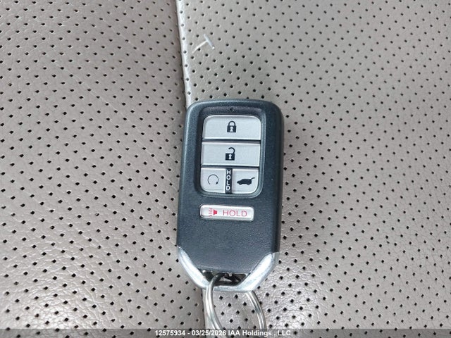 Продажа на аукционе авто 2019 Honda Pilot Touring, vin: 5FNYF6H69KB503401, номер лота: 12575934