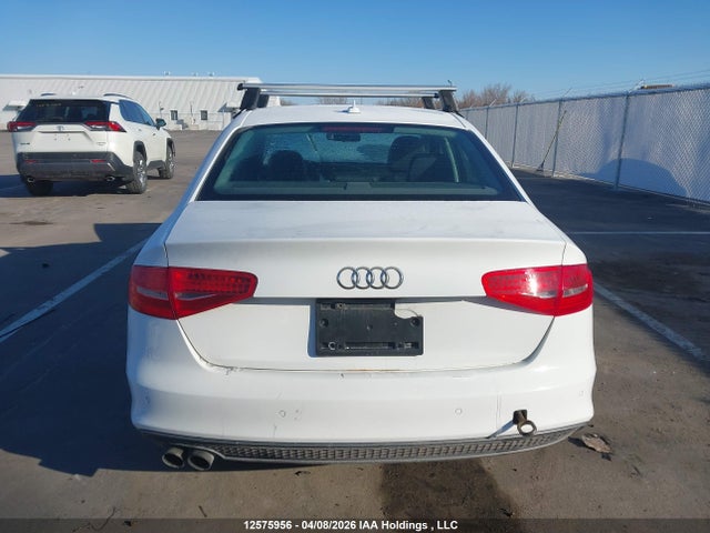 WAUBFCFL5GN001990 Audi A4 2.0t Komfort Plus
