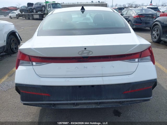 KMHLM4DGXSU021140 Hyundai Elantra Sel Sport