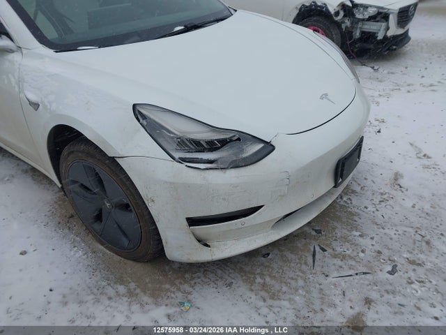 2020 Tesla Model 3 მანქანა იყიდება აუქციონზე, vin: 5YJ3E1EA8LF715538, აუქციონის ნომერი: 12575958