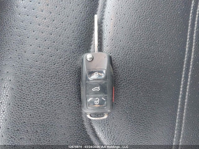 12575974 :رقم المزاد ، 1VWBS7A34FC007624 vin ، 2015 Volkswagen Passat 1.8 Tsi Comfortline مزاد بيع