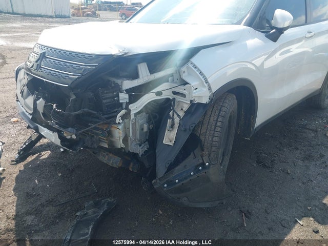 JA4J4UA83NZ609634 Mitsubishi Outlander
