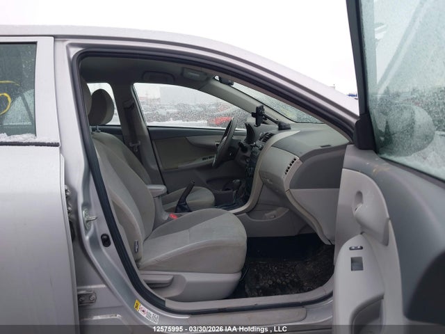 12575995 :رقم المزاد ، 2T1BU4EE7AC321582 vin ، 2010 Toyota Corolla مزاد بيع