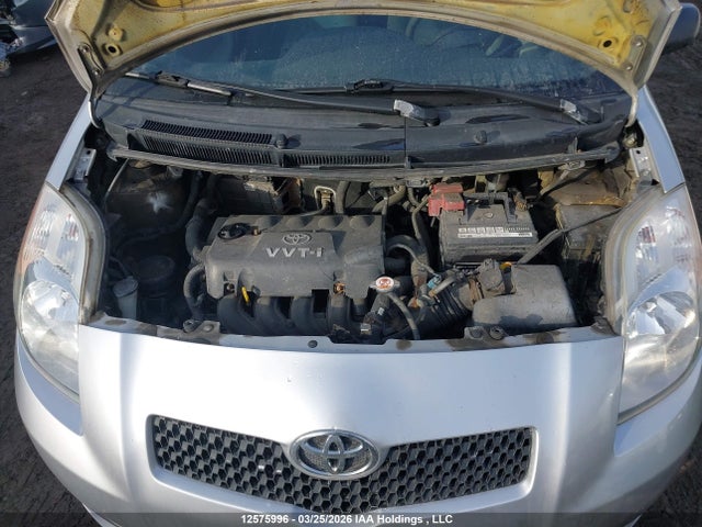 2007 Toyota Yaris Le/rs მანქანა იყიდება აუქციონზე, vin: JTDKT923X75114032, აუქციონის ნომერი: 12575996