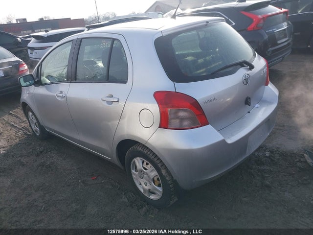 2007 Toyota Yaris Le/rs მანქანა იყიდება აუქციონზე, vin: JTDKT923X75114032, აუქციონის ნომერი: 12575996