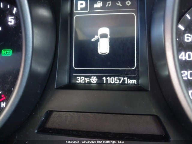 5NMZUDLB9HH049628 Hyundai Santa Fe Sport 2.4 Premium