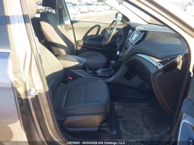5NMZUDLB9HH049628 Hyundai Santa Fe Sport 2.4 Premium